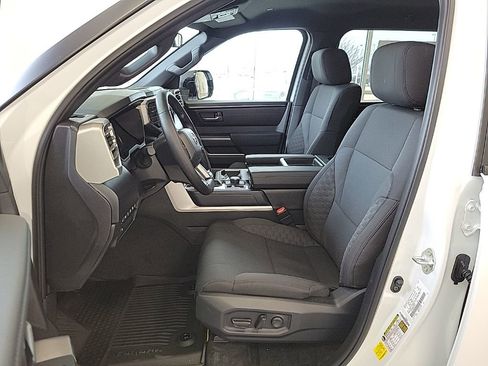 New 2026 Toyota Tundra SR5 w/ SR5 Convenience Package image 8