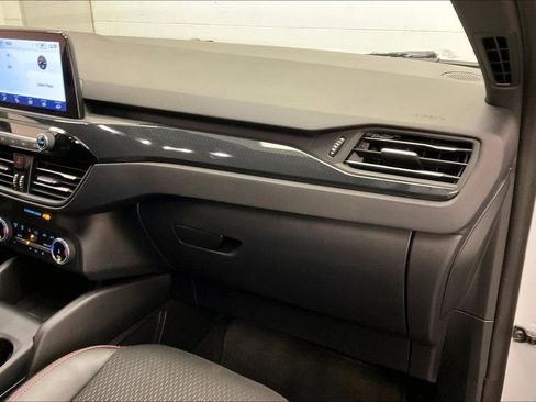 Used 2025 Ford Escape ST-Line Select image 15