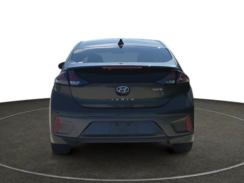 Certified 2022 Hyundai Ioniq SEL FWD image 5