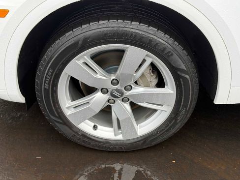 Used 2019 Audi Q5 2.0T Premium Plus w/ Premium Plus Package image 10