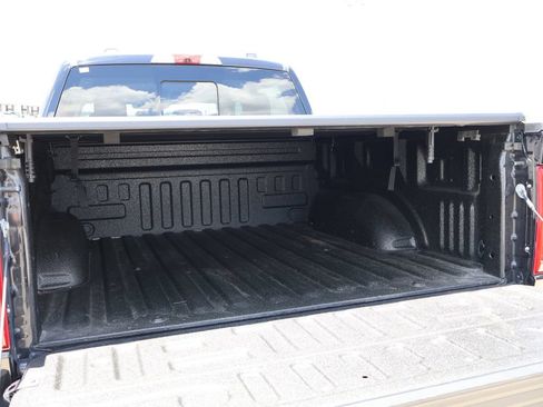 Certified 2022 Ford F150 Lariat w/ Equipment Group 501A Mid AWD/4WD image 17