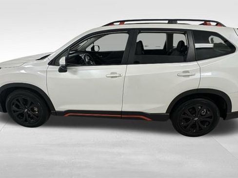 Used 2024 Subaru Forester Sport image 6