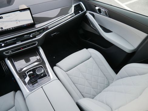 Certified 2025 BMW X6 M60i w/ Parking Assistance Package image 11