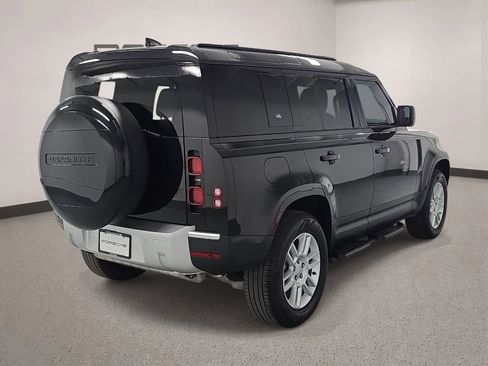 Used 2024 Land Rover Defender 110 S AWD/4WD image 7