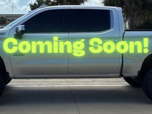 Used 2019 Chevrolet Silverado 1500 LTZ AWD/4WD image 9