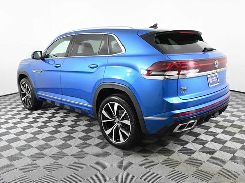 Certified 2024 Volkswagen Atlas Cross Sport SEL Premium R-Line AWD/4WD image 8