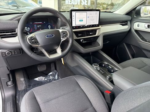 New 2026 Ford Explorer Active image 21