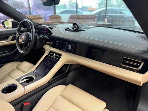 Used 2020 Porsche Taycan Turbo w/ Premium Package AWD/4WD image 22