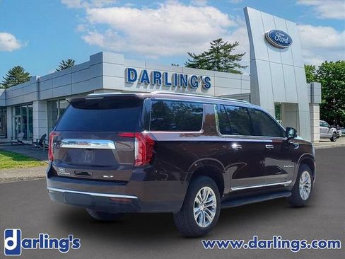 Used 2023 GMC Yukon XL SLT w/ SLT Premium Package AWD/4WD image 5