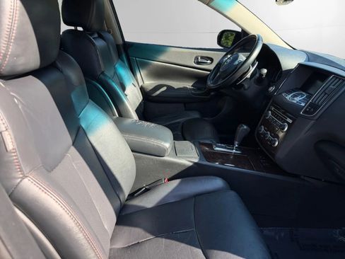 Used 2011 Nissan Maxima 3.5 SV w/ Premium Pkg FWD image 17