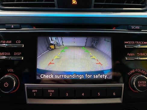 Used 2016 Nissan Altima 2.5 SR FWD image 11