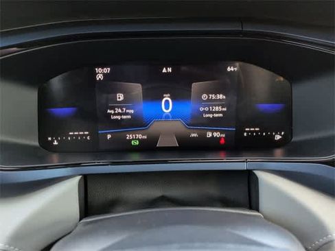 Used 2024 Volkswagen Taos SE image 33