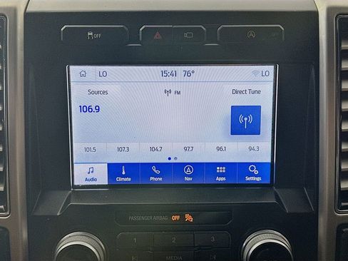 Used 2019 Ford F150 Platinum w/ Equipment Group 701A Luxury AWD/4WD image 17