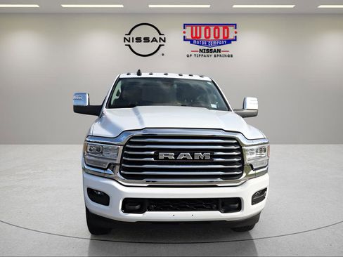 Used 2024 RAM 3500 Limited image 10