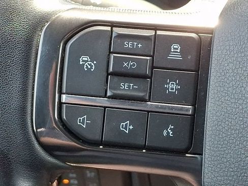 Used 2022 Ford F150 Platinum w/ Equipment Group 701A High AWD/4WD image 30