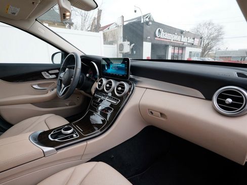 Used 2020 Mercedes-Benz C 300 4MATIC Sedan image 41
