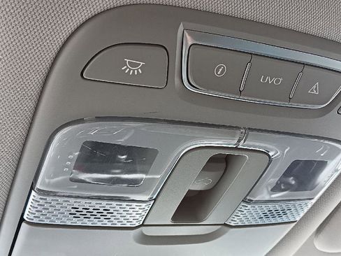 Used 2020 Kia Telluride S image 23