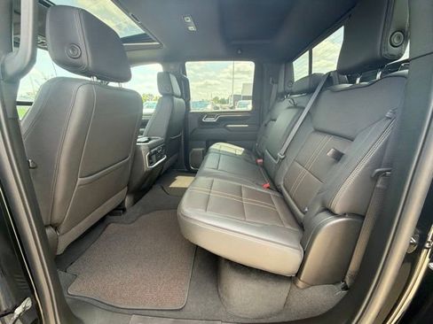 Certified 2024 Chevrolet Silverado 2500 High Country w/ Midnight Edition AWD/4WD image 21