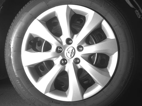 Used 2025 Toyota Corolla LE FWD image 13