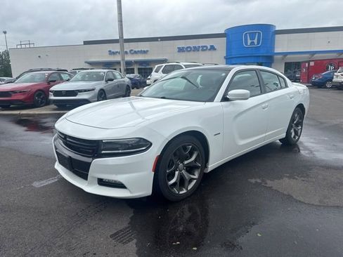 Used 2015 Dodge Charger R/T w/ Plus Group RWD image 1