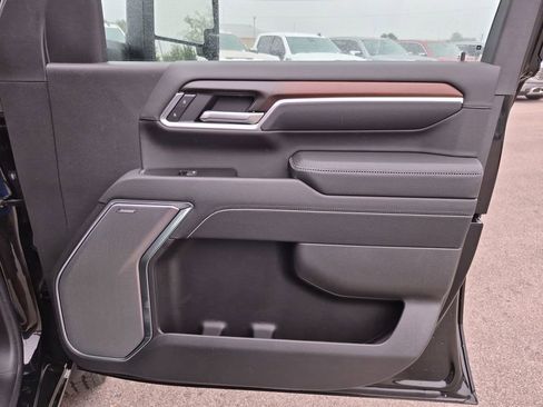 New 2026 GMC Sierra 2500 Denali w/ Denali Reserve Package AWD/4WD image 41