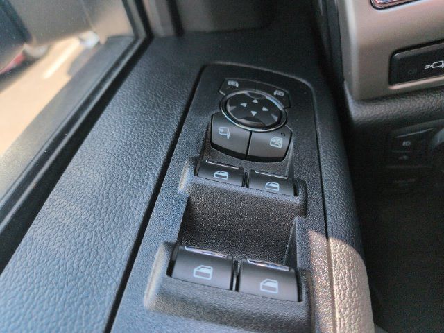 Used 2020 Ford F150 Lariat w/ Equipment Group 502A Luxury AWD/4WD image 24