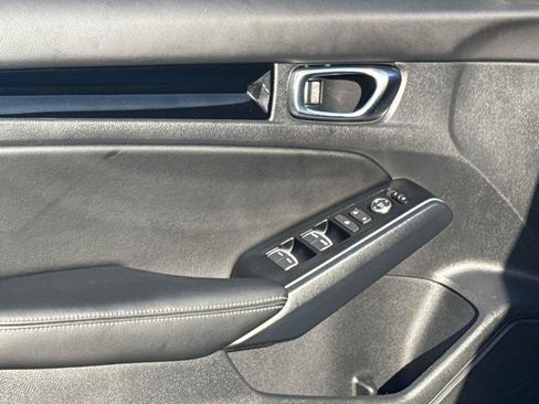 Certified 2025 Honda Civic Sport Touring image 16