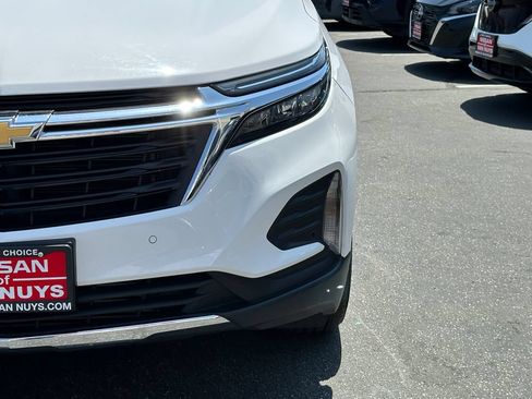 Used 2024 Chevrolet Equinox LT FWD image 12