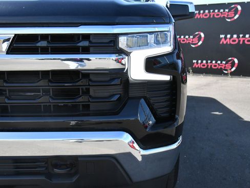 Used 2024 Chevrolet Silverado 1500 LT w/ Protection Package AWD/4WD image 11