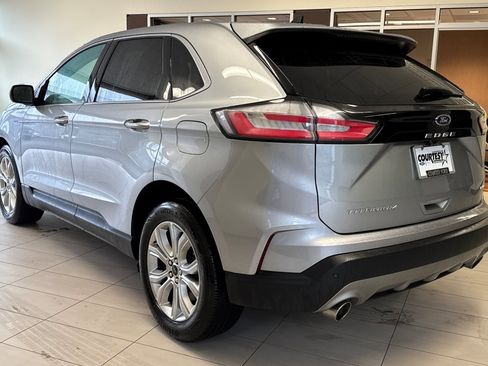 Used 2023 Ford Edge Titanium w/ Equipment Group 301A image 6