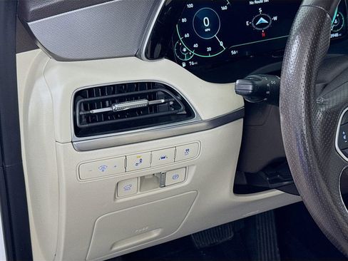 Used 2021 Hyundai Palisade Calligraphy image 10