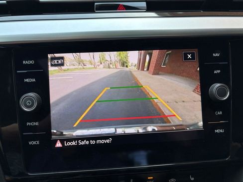 Used 2023 Volkswagen Arteon SEL w/ Arteon MDO Package AWD/4WD image 11