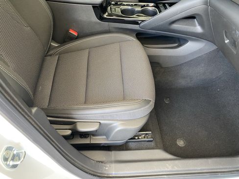 Used 2023 Buick Envision Preferred FWD image 35