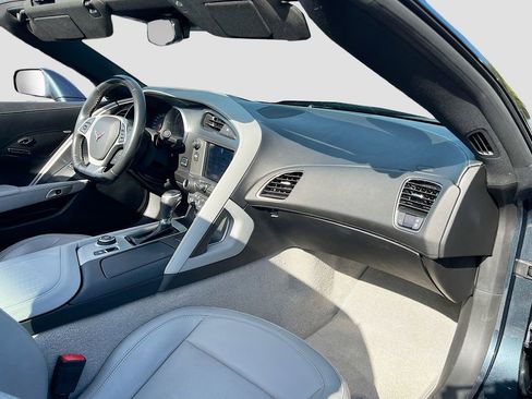 Used 2019 Chevrolet Corvette Stingray w/ 2LT Preferred Equipment Group image 25