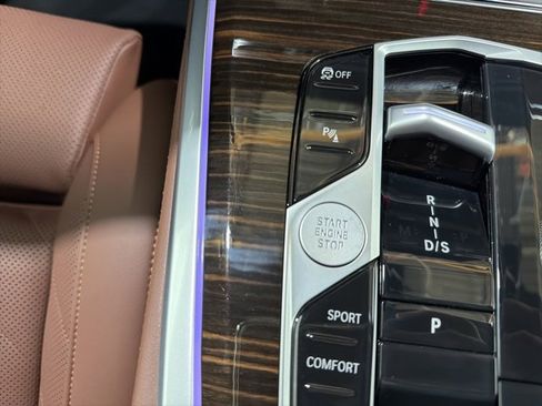 Used 2026 BMW X5 xDrive40i w/ Premium Package image 38