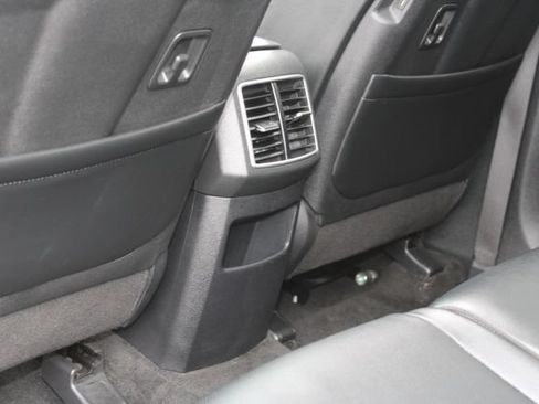 Used 2024 Kia Sportage SX FWD image 31