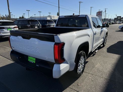 Used 2022 Toyota Tundra SR5 image 6