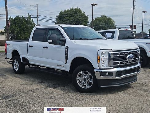 Used 2025 Ford F250 XLT AWD/4WD image 1