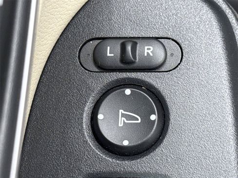 Used 2019 Honda CR-V Touring image 15