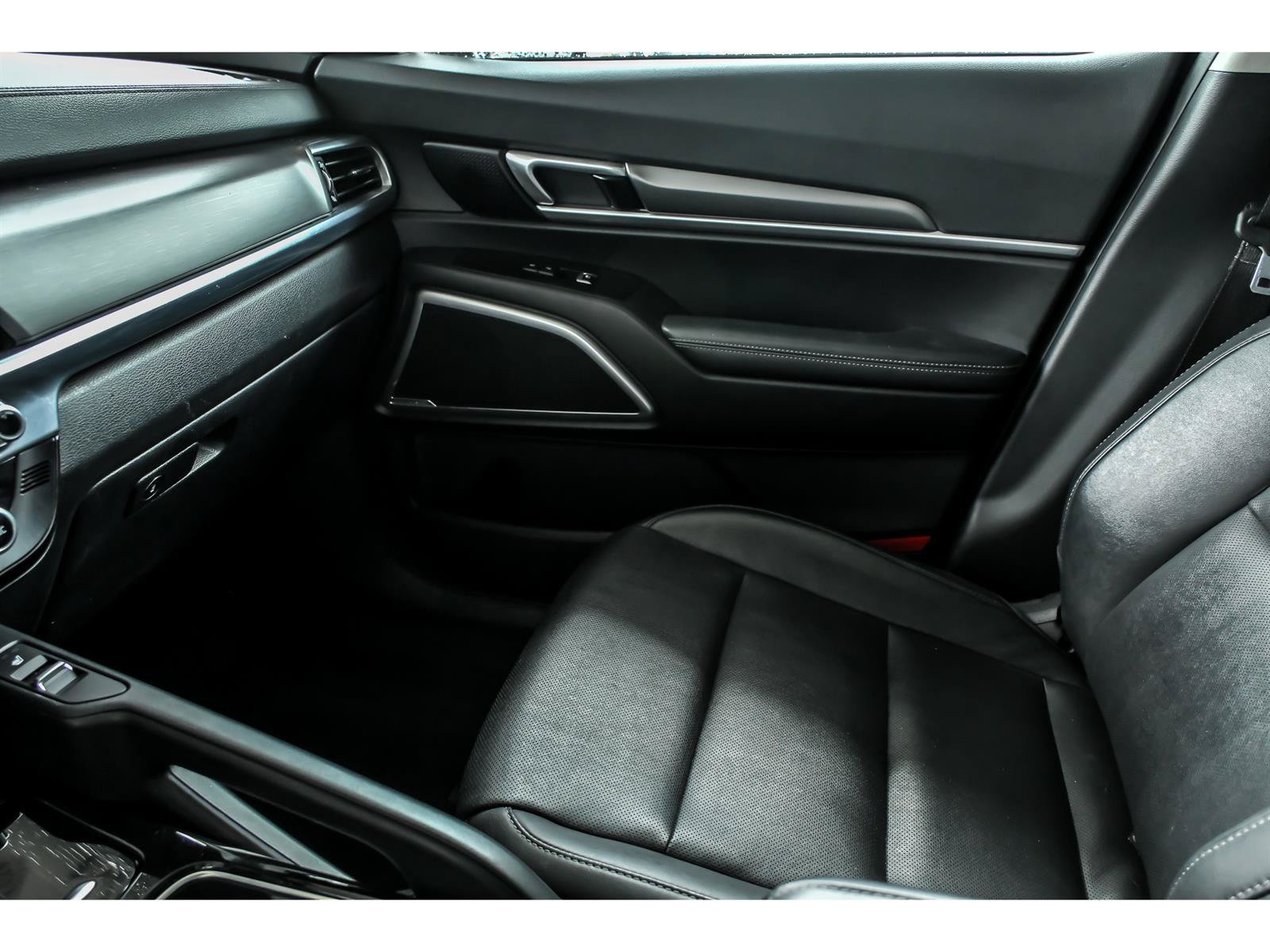 Used 2022 Kia Telluride S AWD/4WD image 26