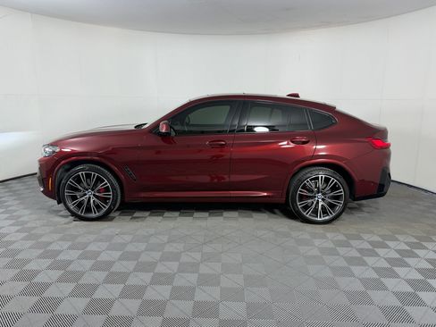 Used 2024 BMW X4 xDrive30i w/ Premium Package AWD/4WD image 2