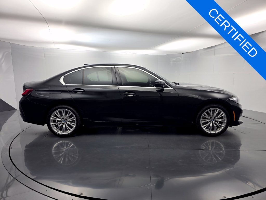 Used 2024 BMW 330i Sedan RWD image 3