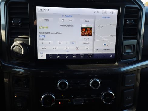 Used 2023 Ford F150 XLT w/ Equipment Group 302A High image 17