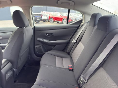 New 2025 Nissan Sentra SV image 31