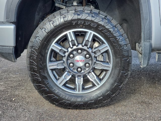 Used 2024 GMC Sierra 1500 AT4 w/ Technology Package AWD/4WD image 21