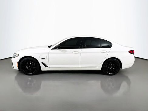 Used 2023 BMW 530e image 10