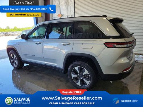 Used 2023 Jeep Grand Cherokee 4WD 4xe w/ Luxury Tech Group II image 3