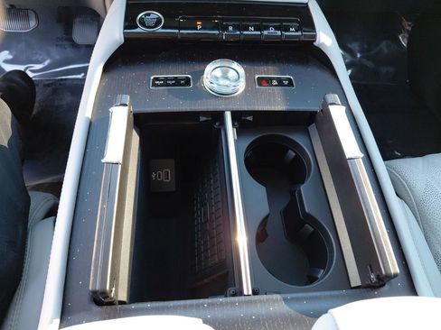 New 2025 Lincoln Navigator L Black Label image 14