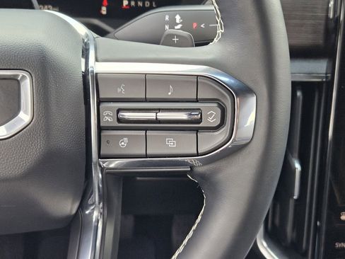 Used 2025 GMC Acadia Denali w/ Super Cruise Package AWD/4WD image 25