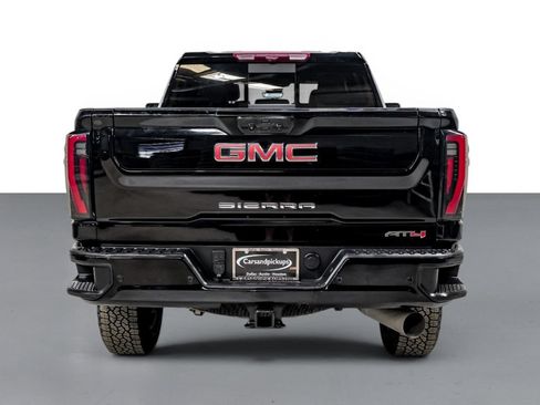 Used 2024 GMC Sierra 2500 AT4 w/ AT4 Premium Plus Package AWD/4WD image 7